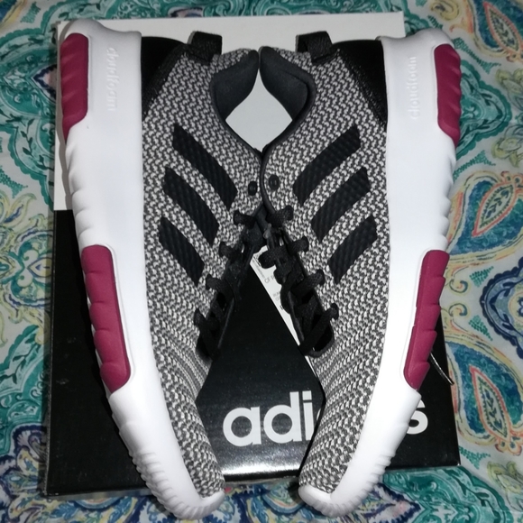 adidas Shoes - Adidas Originals Cloudfoam Athletic Sneakers 7.5